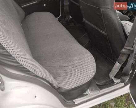 Білий ВАЗ 2106, об'ємом двигуна 1.5 л та пробігом 80 тис. км за 1100 $, фото 6 на Automoto.ua