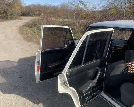 Белый ВАЗ 2106, объемом двигателя 1.5 л и пробегом 200 тыс. км за 800 $, фото 5 на Automoto.ua
