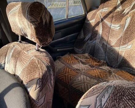 Белый ВАЗ 2106, объемом двигателя 1.6 л и пробегом 250 тыс. км за 450 $, фото 2 на Automoto.ua