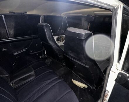 Білий ВАЗ 2106, об'ємом двигуна 1.6 л та пробігом 252 тис. км за 237 $, фото 3 на Automoto.ua