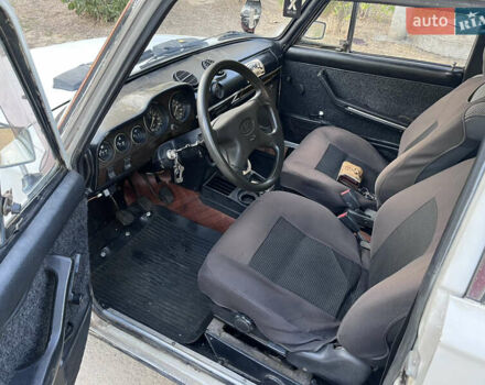 Белый ВАЗ 2106, объемом двигателя 1.6 л и пробегом 76 тыс. км за 750 $, фото 4 на Automoto.ua