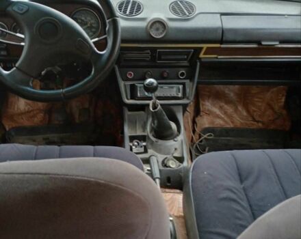 Белый ВАЗ 2106, объемом двигателя 1.3 л и пробегом 1000 тыс. км за 518 $, фото 5 на Automoto.ua