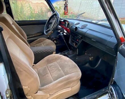 Белый ВАЗ 2106, объемом двигателя 1.3 л и пробегом 777 тыс. км за 550 $, фото 4 на Automoto.ua