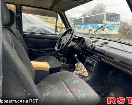 Белый ВАЗ 2106, объемом двигателя 1.5 л и пробегом 230 тыс. км за 450 $, фото 5 на Automoto.ua