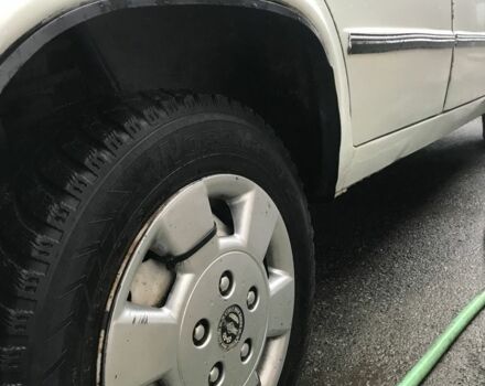 Белый ВАЗ 2106, объемом двигателя 1.5 л и пробегом 53 тыс. км за 600 $, фото 4 на Automoto.ua