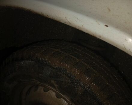 Белый ВАЗ 2106, объемом двигателя 1 л и пробегом 120 тыс. км за 700 $, фото 4 на Automoto.ua