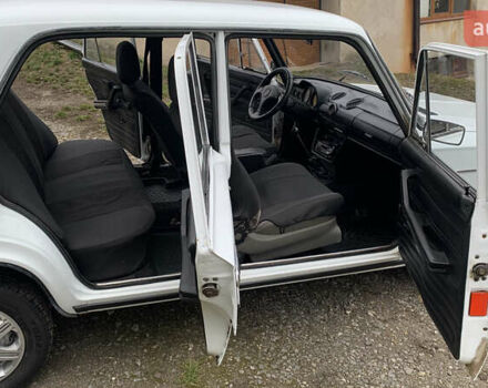 Белый ВАЗ 2106, объемом двигателя 1.29 л и пробегом 150 тыс. км за 1499 $, фото 12 на Automoto.ua