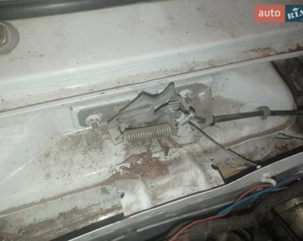 Белый ВАЗ 2106, объемом двигателя 1.45 л и пробегом 530 тыс. км за 1500 $, фото 5 на Automoto.ua