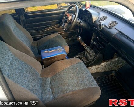 Белый ВАЗ 2106, объемом двигателя 1.5 л и пробегом 0 тыс. км за 500 $, фото 4 на Automoto.ua