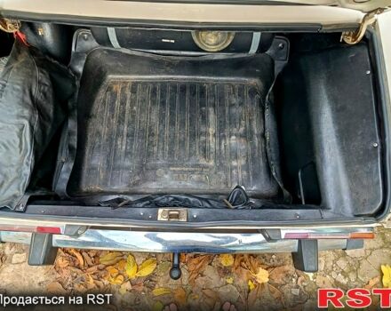 Белый ВАЗ 2106, объемом двигателя 1.5 л и пробегом 0 тыс. км за 2000 $, фото 8 на Automoto.ua