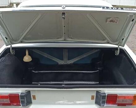 Белый ВАЗ 2106, объемом двигателя 1.5 л и пробегом 36 тыс. км за 3900 $, фото 71 на Automoto.ua