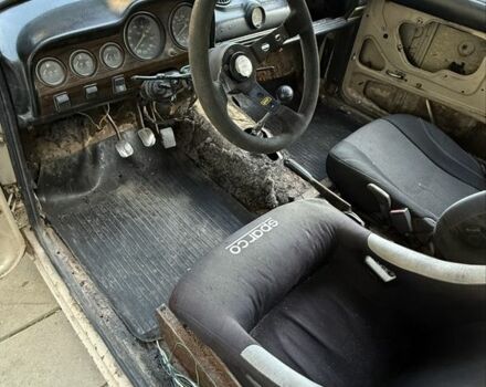 Белый ВАЗ 2106, объемом двигателя 1.5 л и пробегом 7 тыс. км за 750 $, фото 3 на Automoto.ua