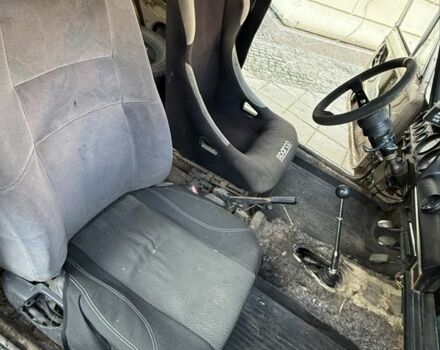 Белый ВАЗ 2106, объемом двигателя 1.5 л и пробегом 7 тыс. км за 750 $, фото 4 на Automoto.ua