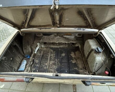 Белый ВАЗ 2106, объемом двигателя 1.5 л и пробегом 7 тыс. км за 750 $, фото 8 на Automoto.ua