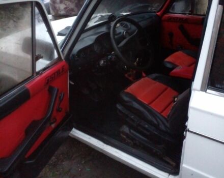 Белый ВАЗ 2106, объемом двигателя 1.5 л и пробегом 40 тыс. км за 650 $, фото 4 на Automoto.ua