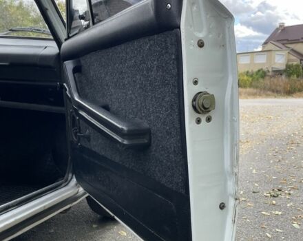 Белый ВАЗ 2106, объемом двигателя 1.5 л и пробегом 300 тыс. км за 1100 $, фото 6 на Automoto.ua