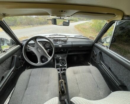 Белый ВАЗ 2106, объемом двигателя 1.5 л и пробегом 300 тыс. км за 1100 $, фото 15 на Automoto.ua