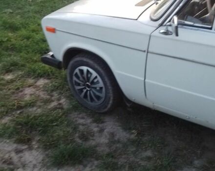 ВАЗ 2106 1977 в Ярмолинцы на Automoto.ua Белый ВАЗ 2106, объемом двигателя 1 л и пробегом 100 тыс. км за 430 $, фото 2 на Automoto.ua