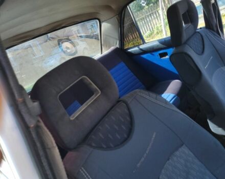 Белый ВАЗ 2106, объемом двигателя 1 л и пробегом 100 тыс. км за 381 $, фото 7 на Automoto.ua