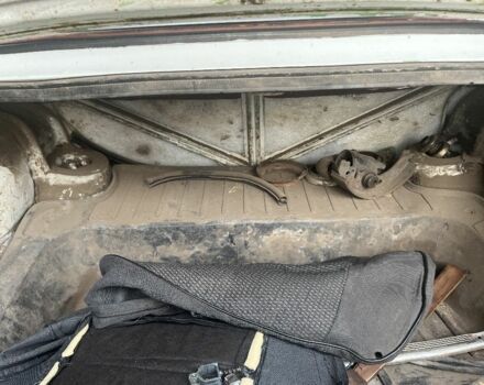 Белый ВАЗ 2106, объемом двигателя 1.3 л и пробегом 188 тыс. км за 343 $, фото 7 на Automoto.ua