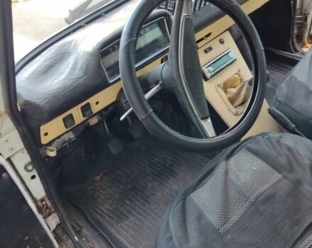 Білий ВАЗ 2106, об'ємом двигуна 0 л та пробігом 423 тис. км за 379 $, фото 7 на Automoto.ua