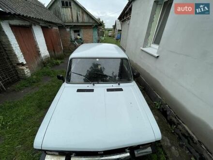 ВАЗ 2106 1983 в Виннице на Automoto.ua Белый ВАЗ 2106, объемом двигателя 0 л и пробегом 200 тыс. км за 900 $, фото 1 на Automoto.ua