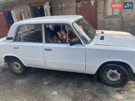 ВАЗ 2106 1985 у Хмельницькому на Automoto.ua Білий ВАЗ 2106, об'ємом двигуна 1.29 л та пробігом 300 тис. км за 800 $, фото 1 на Automoto.ua
