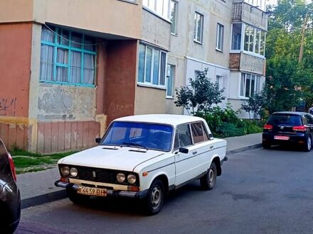 Белый ВАЗ 2106, объемом двигателя 1.3 л и пробегом 200 тыс. км за 450 $, фото 1 на Automoto.ua