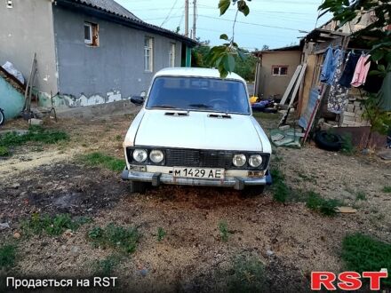 Белый ВАЗ 2106, объемом двигателя 1.3 л и пробегом 100 тыс. км за 600 $, фото 1 на Automoto.ua