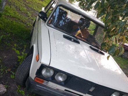ВАЗ 2106 1988 у Житомирі на Automoto.ua Білий ВАЗ 2106, об'ємом двигуна 3 л та пробігом 2 тис. км за 532 $, фото 1 на Automoto.ua