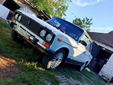 Белый ВАЗ 2106, объемом двигателя 1.3 л и пробегом 70 тыс. км за 580 $, фото 1 на Automoto.ua