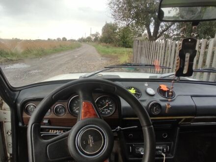 ВАЗ 2106 1991 в Червонограде на Automoto.ua Белый ВАЗ 2106, объемом двигателя 1 л и пробегом 412 тыс. км за 437 $, фото 1 на Automoto.ua