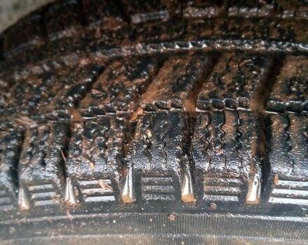 Белый ВАЗ 2106, объемом двигателя 1.3 л и пробегом 210 тыс. км за 307 $, фото 1 на Automoto.ua