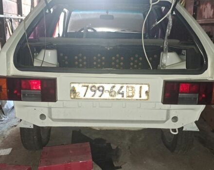 Белый ВАЗ 2106, объемом двигателя 0 л и пробегом 300 тыс. км за 600 $, фото 1 на Automoto.ua