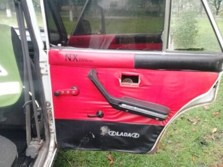 ВАЗ 2106 1992 в Дубно на Automoto.ua Белый ВАЗ 2106, объемом двигателя 0 л и пробегом 1000 тыс. км за 400 $, фото 1 на Automoto.ua