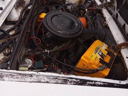 Белый ВАЗ 2106, объемом двигателя 1.5 л и пробегом 250 тыс. км за 1100 $, фото 1 на Automoto.ua