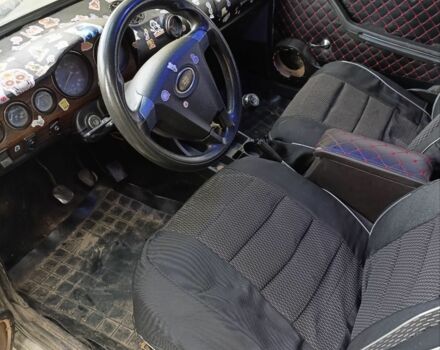 Бежевий ВАЗ 2106, об'ємом двигуна 0 л та пробігом 300 тис. км за 595 $, фото 1 на Automoto.ua