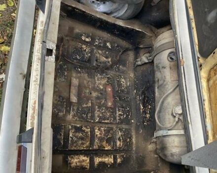 Бежевый ВАЗ 2106, объемом двигателя 1.6 л и пробегом 300 тыс. км за 20000 $, фото 4 на Automoto.ua