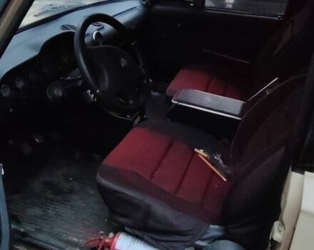 Бежевый ВАЗ 2106, объемом двигателя 1.6 л и пробегом 300 тыс. км за 650 $, фото 5 на Automoto.ua