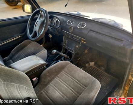 Бежевый ВАЗ 2106, объемом двигателя 1.6 л и пробегом 500 тыс. км за 700 $, фото 3 на Automoto.ua