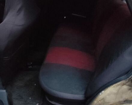 Бежевый ВАЗ 2106, объемом двигателя 1.6 л и пробегом 300 тыс. км за 650 $, фото 6 на Automoto.ua