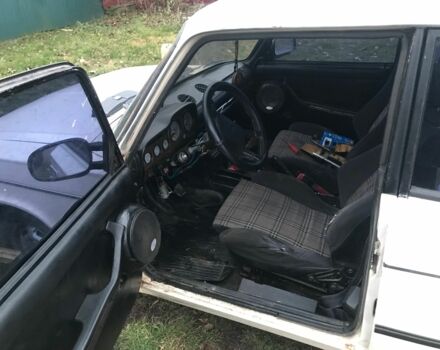 Бежевый ВАЗ 2106, объемом двигателя 1.5 л и пробегом 444 тыс. км за 333 $, фото 6 на Automoto.ua