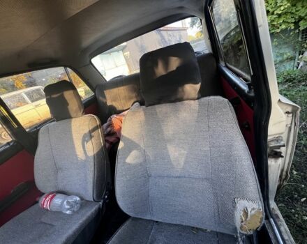 Бежевый ВАЗ 2106, объемом двигателя 1.3 л и пробегом 200 тыс. км за 384 $, фото 6 на Automoto.ua