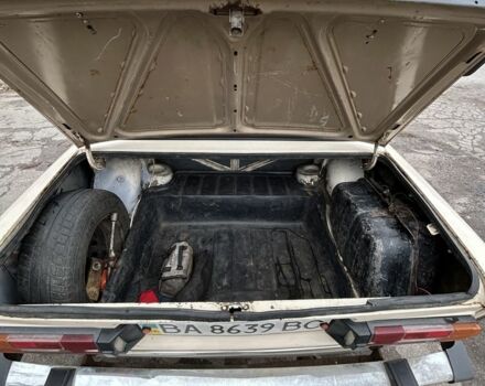 Бежевий ВАЗ 2106, об'ємом двигуна 1.3 л та пробігом 200 тис. км за 874 $, фото 6 на Automoto.ua