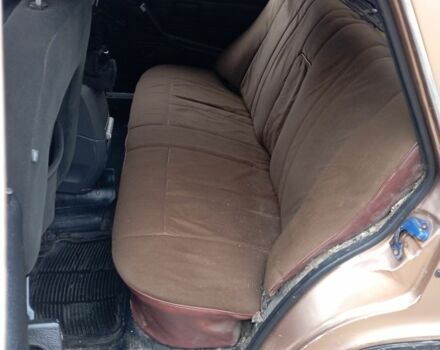 Бежевый ВАЗ 2106, объемом двигателя 6 л и пробегом 60 тыс. км за 523 $, фото 12 на Automoto.ua