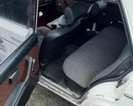 Бежевый ВАЗ 2106, объемом двигателя 1.5 л и пробегом 20 тыс. км за 592 $, фото 6 на Automoto.ua