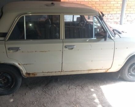 Бежевый ВАЗ 2106, объемом двигателя 0 л и пробегом 180 тыс. км за 528 $, фото 2 на Automoto.ua