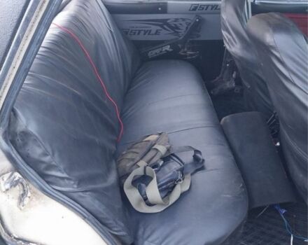 Бежевый ВАЗ 2106, объемом двигателя 1.5 л и пробегом 2 тыс. км за 300 $, фото 6 на Automoto.ua