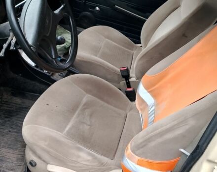 Бежевый ВАЗ 2106, объемом двигателя 0 л и пробегом 3 тыс. км за 474 $, фото 4 на Automoto.ua