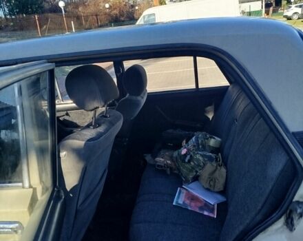 Бежевий ВАЗ 2106, об'ємом двигуна 1.3 л та пробігом 470 тис. км за 750 $, фото 5 на Automoto.ua